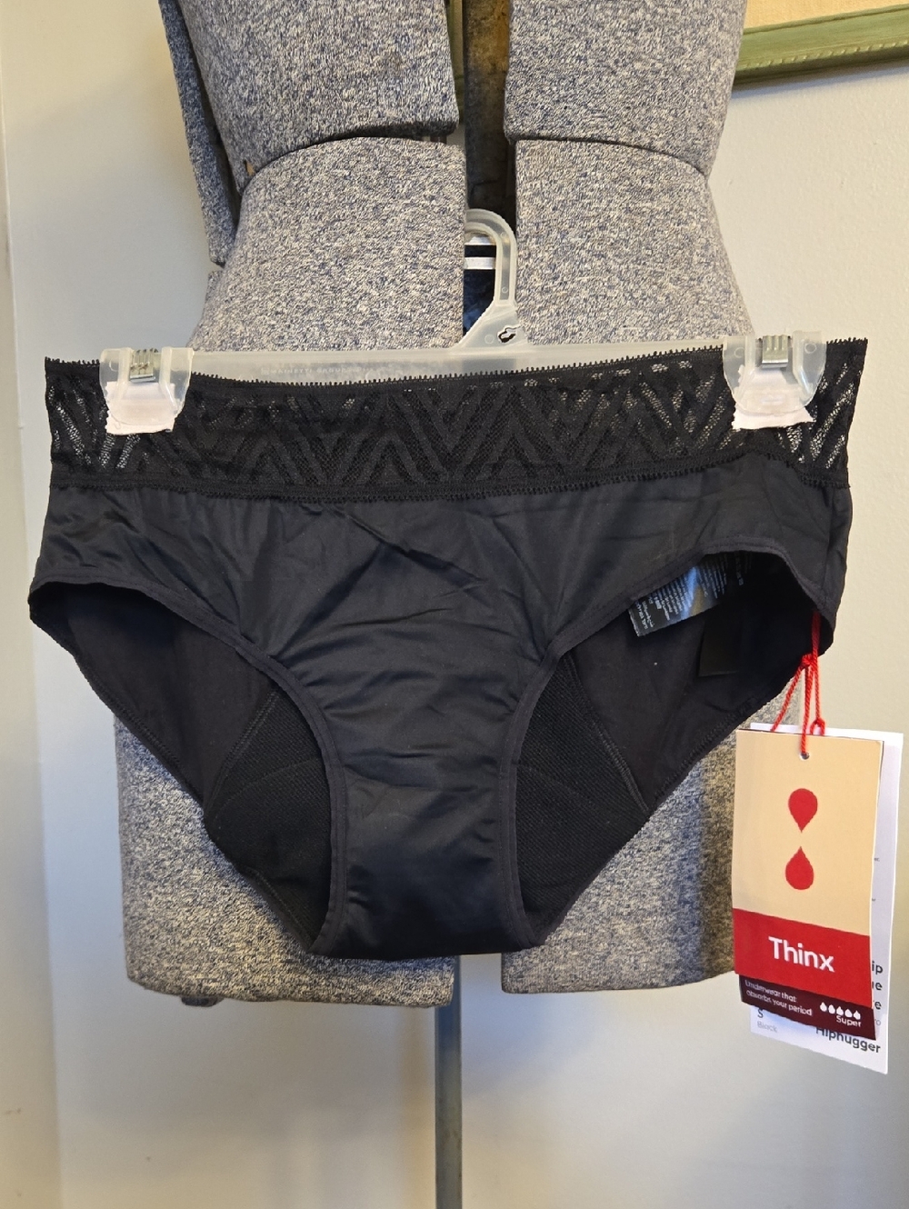 Thinx Period Hip Hugger Black Leak-Resistant Underwear with Lace Waistband NWT